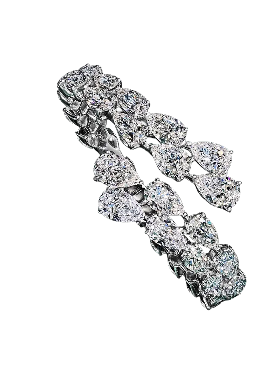 Pear-cut diamond bracelet